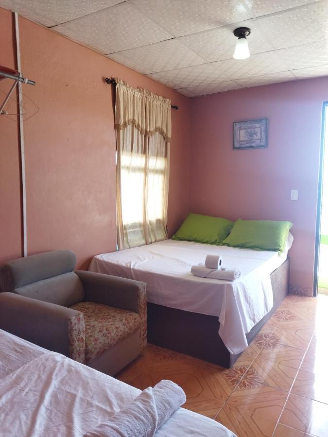 Ofiuras Hostal Colon Extérieur photo