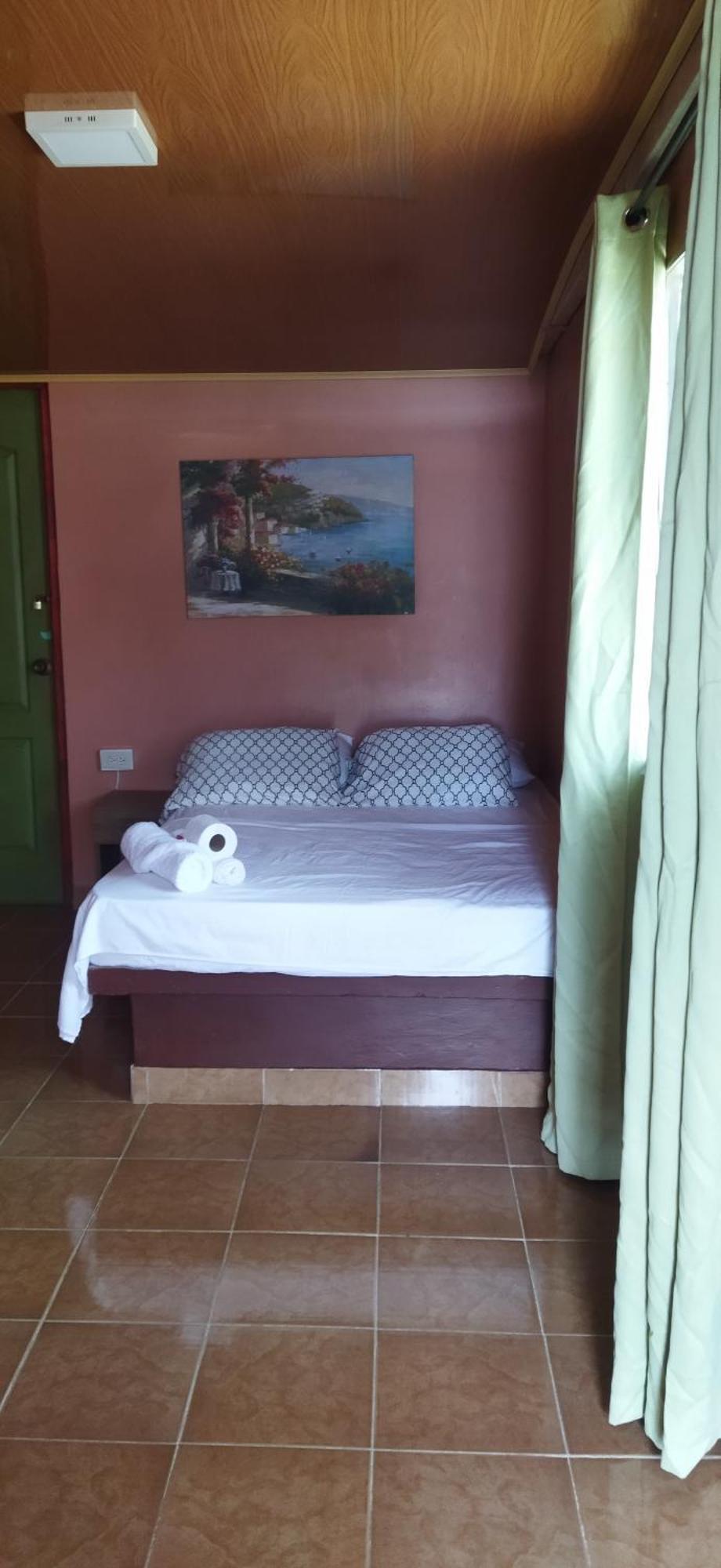 Ofiuras Hostal Colon Extérieur photo